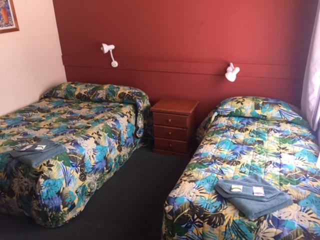 Governors Hill Motel Goulburn Bagian luar foto