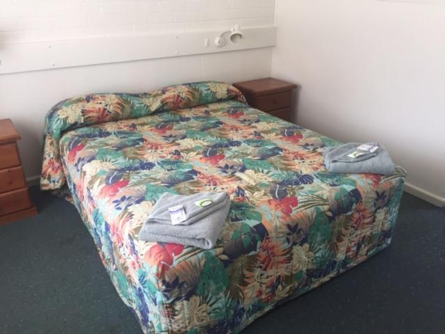 Governors Hill Motel Goulburn Bagian luar foto