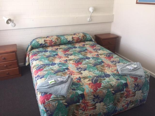 Governors Hill Motel Goulburn Bagian luar foto